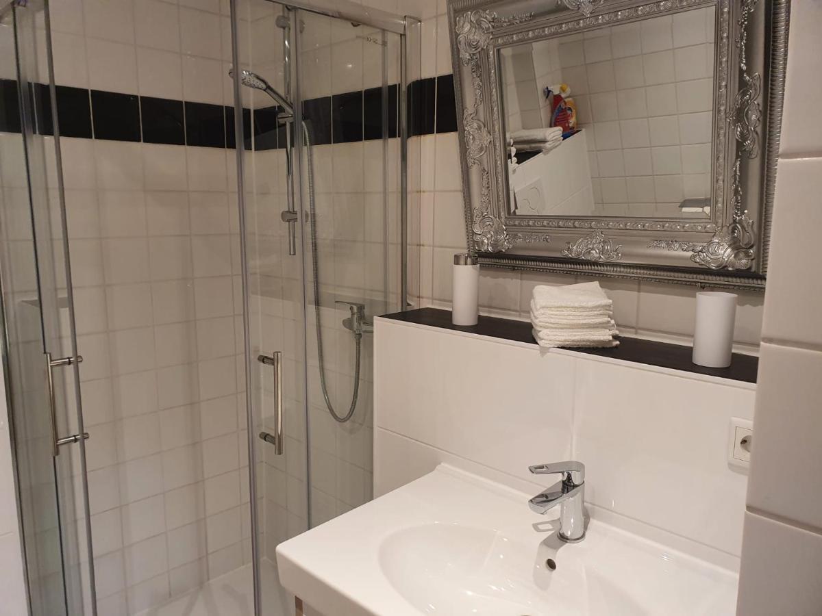 פאדרבורן Ferienwohnung/Montagewohnung מראה חיצוני תמונה